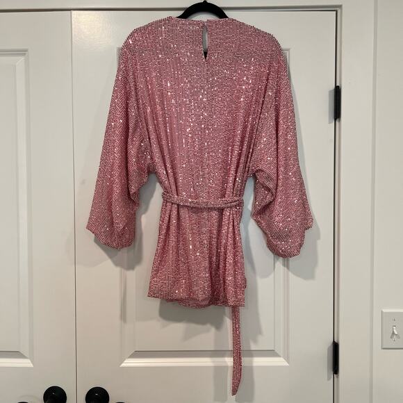 Judith March‎ Women's Wide Sleeve Pink Sequin Tunic with Tie Size Medium - Picture 3 of 8